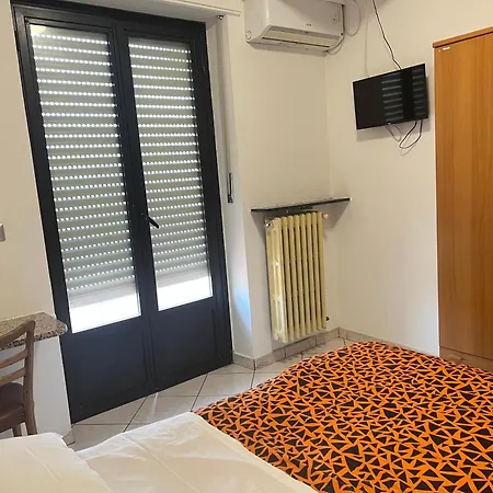 Hotel Persico Saluzzo Esterno foto