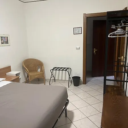 Hotel Persico Saluzzo Esterno foto
