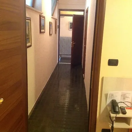 Hotel Persico Saluzzo Esterno foto